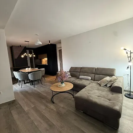 Boutique Residence Cosmopolis-2